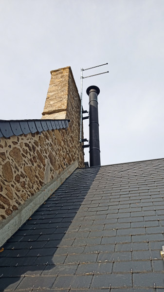 Installation d'antennes à Pont-Hebert